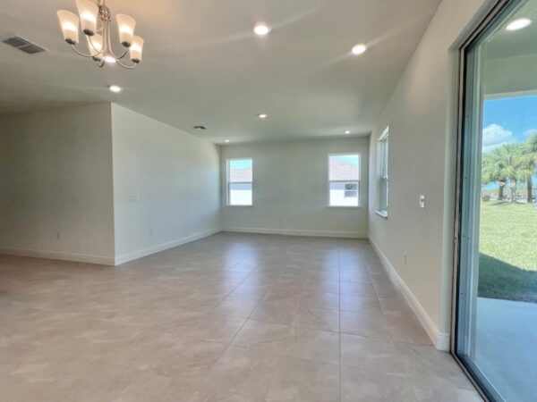 4376 Kelsey Lane Micco Florida - Holiday Builders