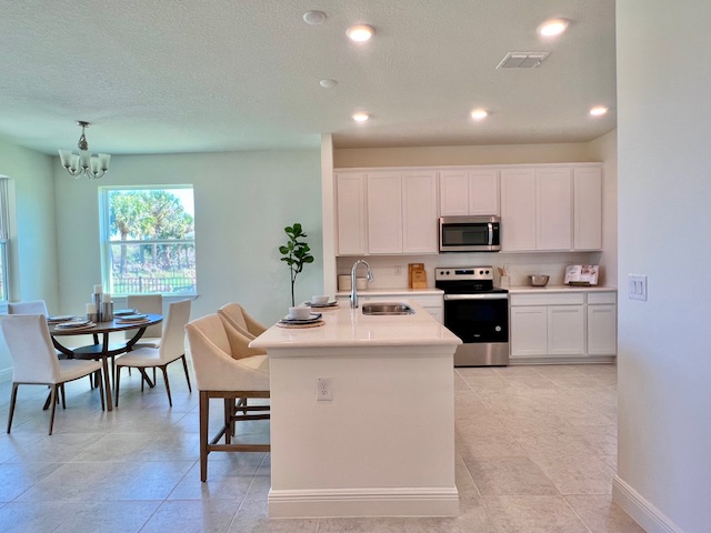 4436 Kelsey Lane Micco Florida - Holiday Builders