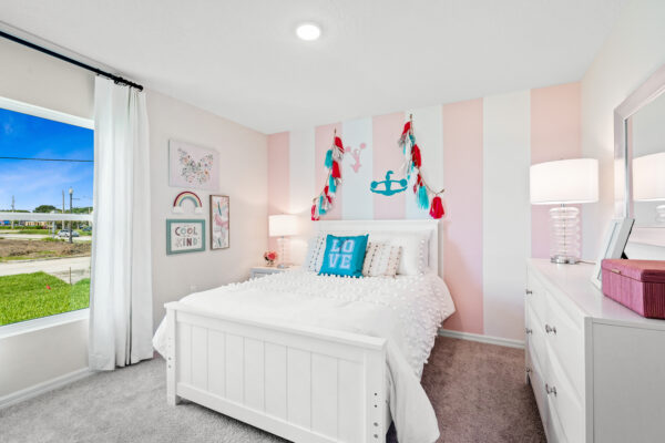 Cheerleader themed bedroom