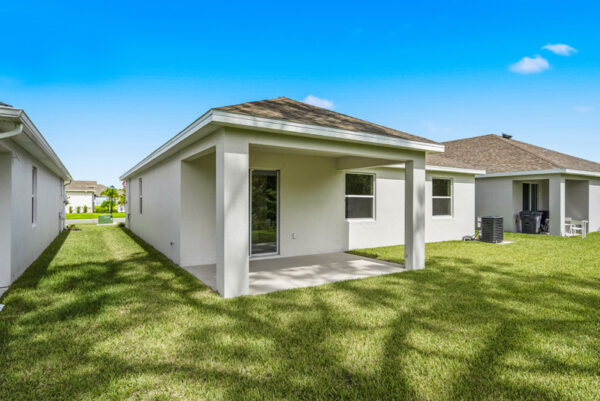Jupiter floorplan by Holiday Builders