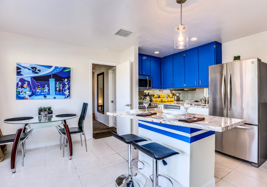*Biarritz Downtown Condo. Pool., Spa, Tennis, Mountain Views* photo 4