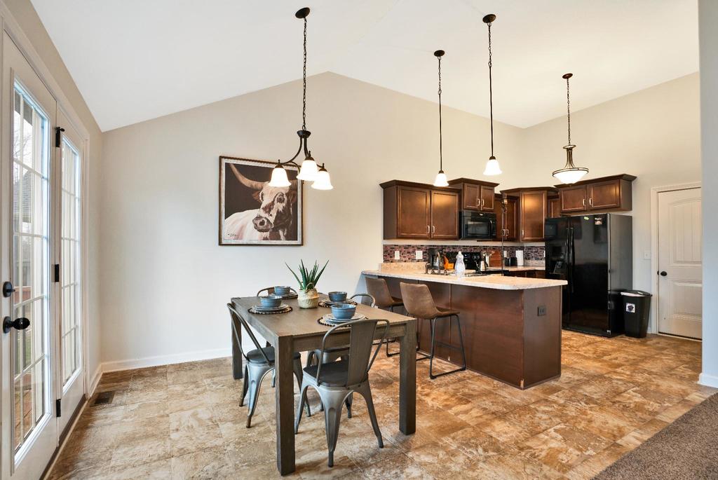 1815 Camelot♚King Bed|Near Shopping District| photo 4