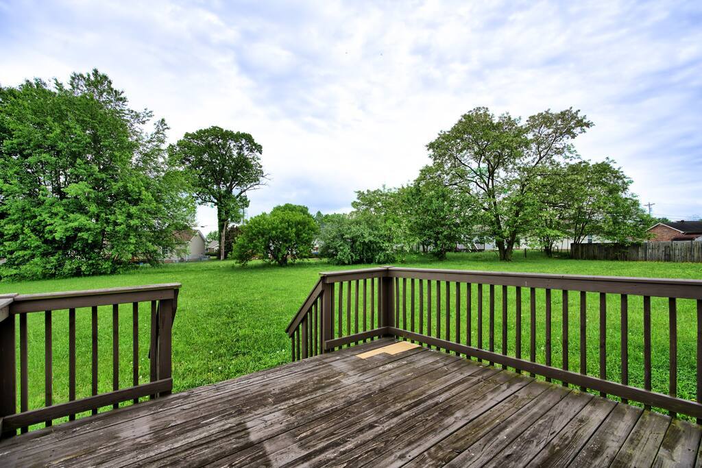 3443 Foxrun Ln · ★ One Mile to Ft Campbell ★ 3 Miles to I-24 ★ photo 4