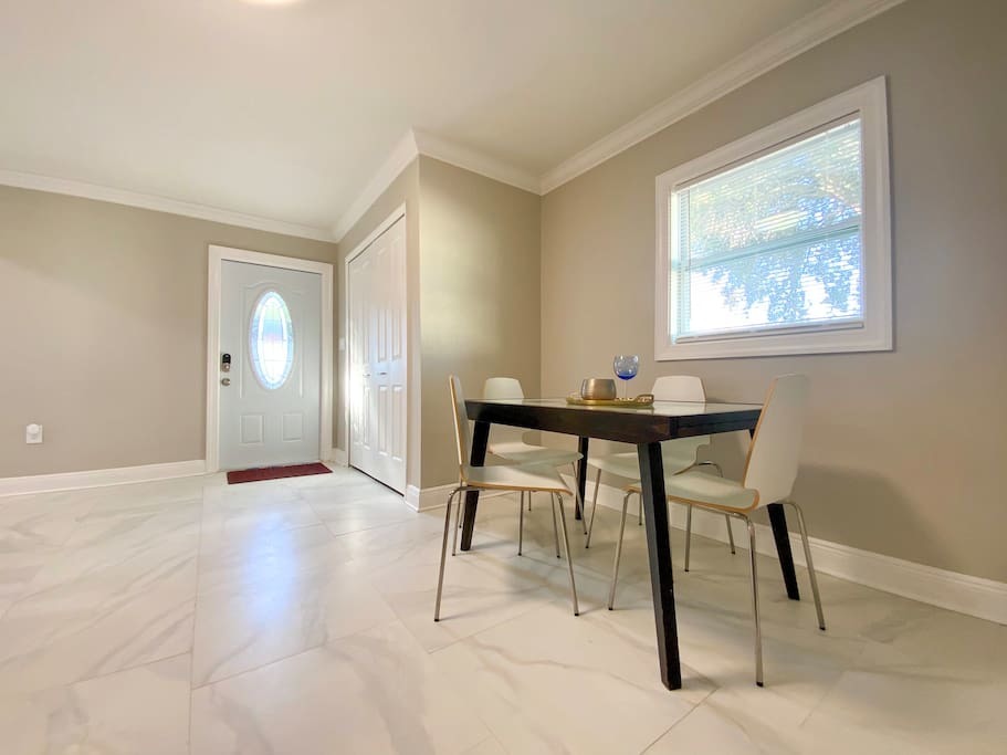 Charming home Near TPA and  Bucs stadium ! photo 4
