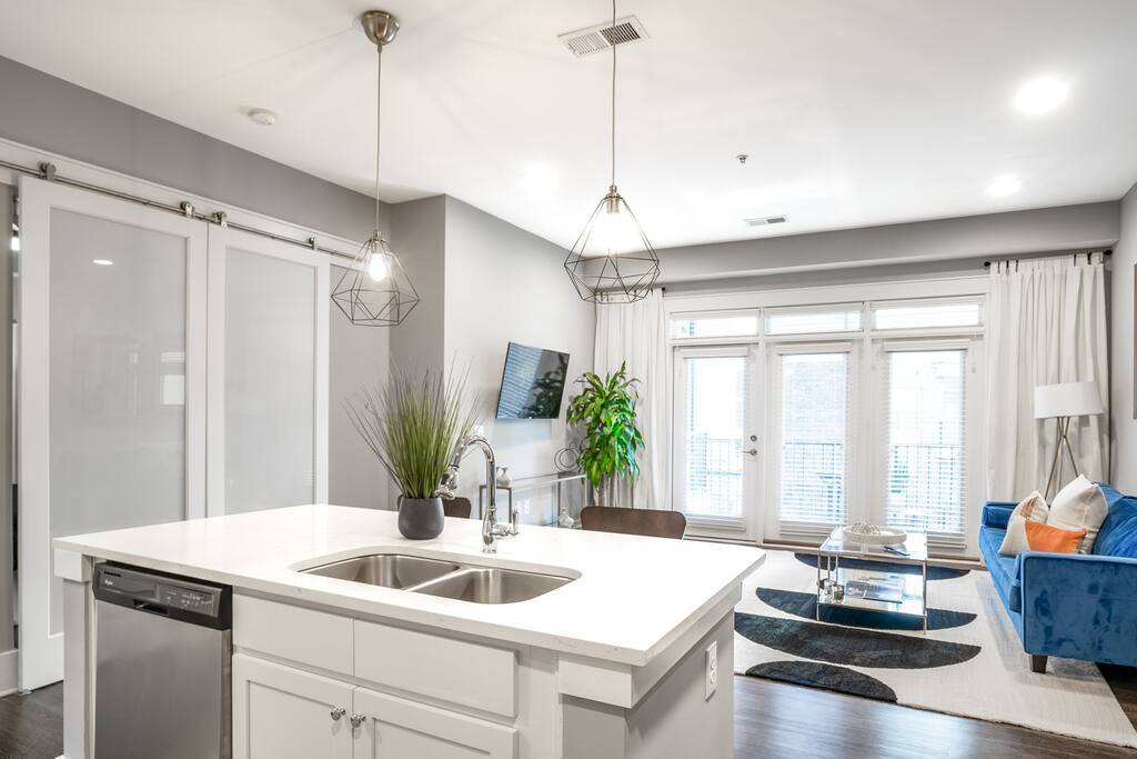 Luxury Apartment Near Emory Hospital & University photo 2