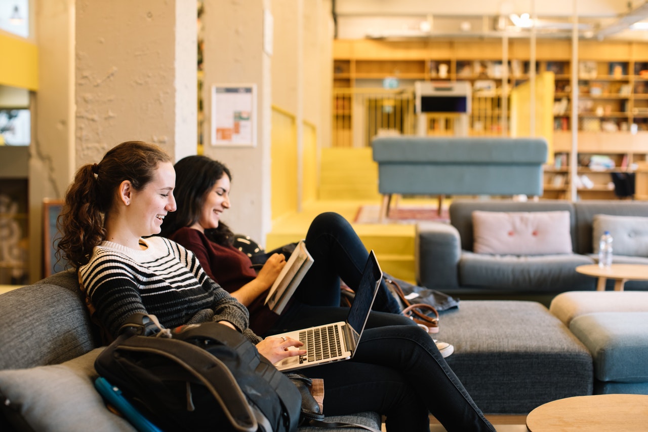 Using Student Introductions to Present Blogging to Your Students Using Student Introductions to Present Blogging to Your Students