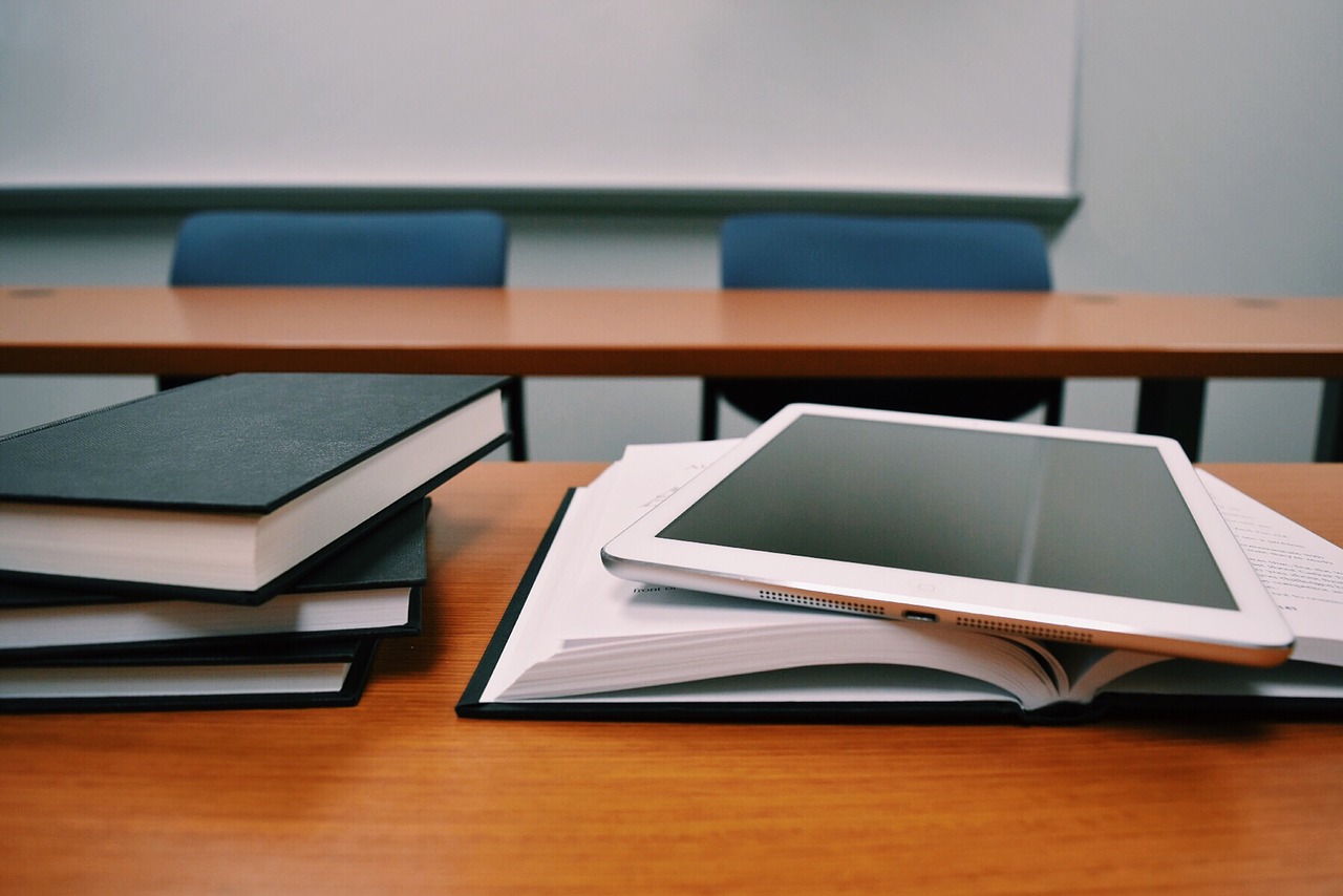 How to incorporate blogging in any subject area (beyond ELA!) How to incorporate blogging in any subject area (beyond ELA!)