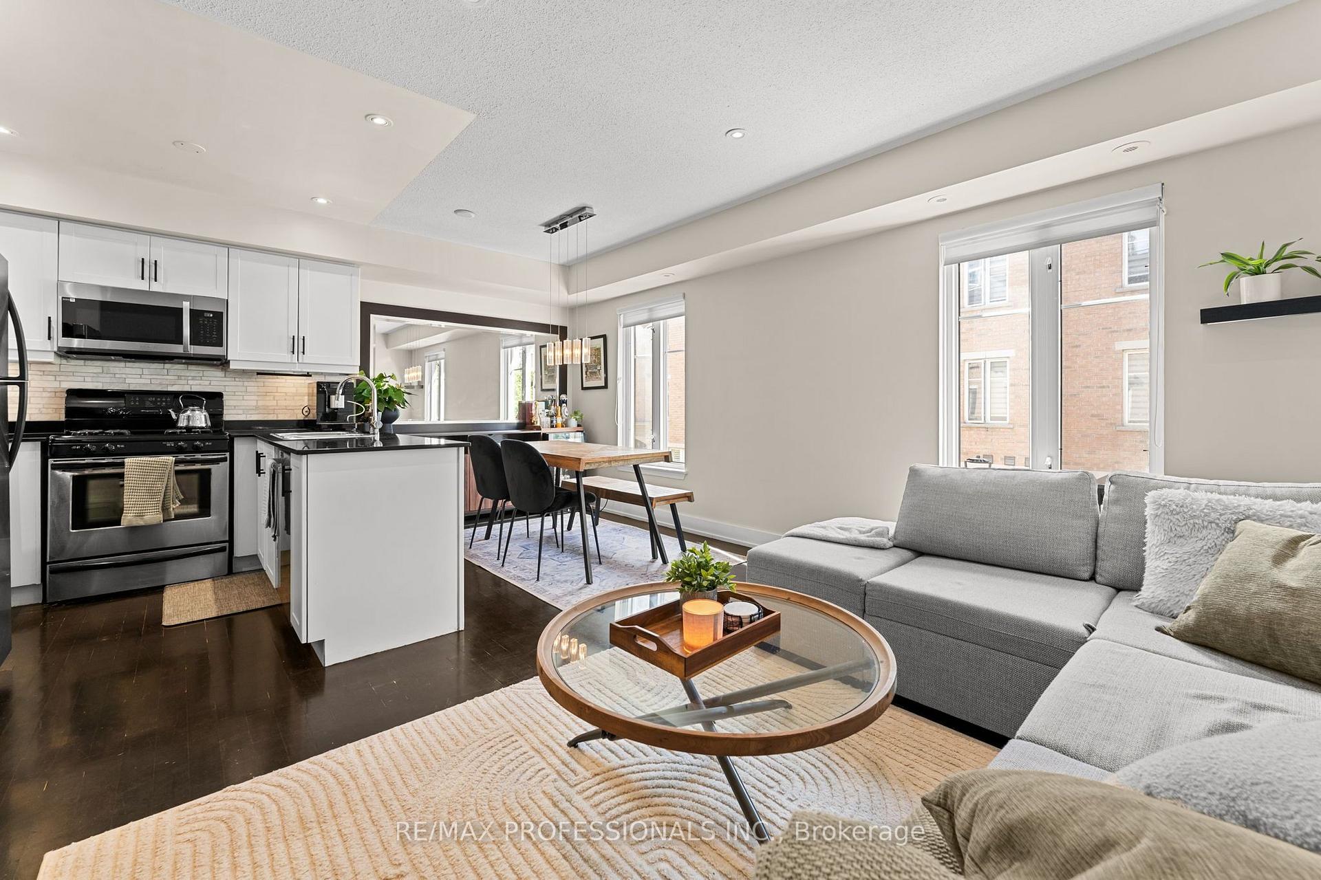 439-34 Western Battery Road, Toronto