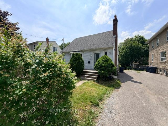 44 Scotia Avenue, Toronto