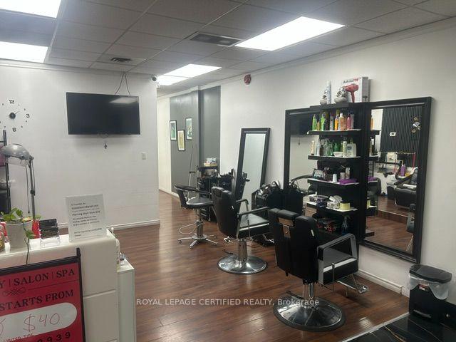 5-101 Main Street N, Brampton