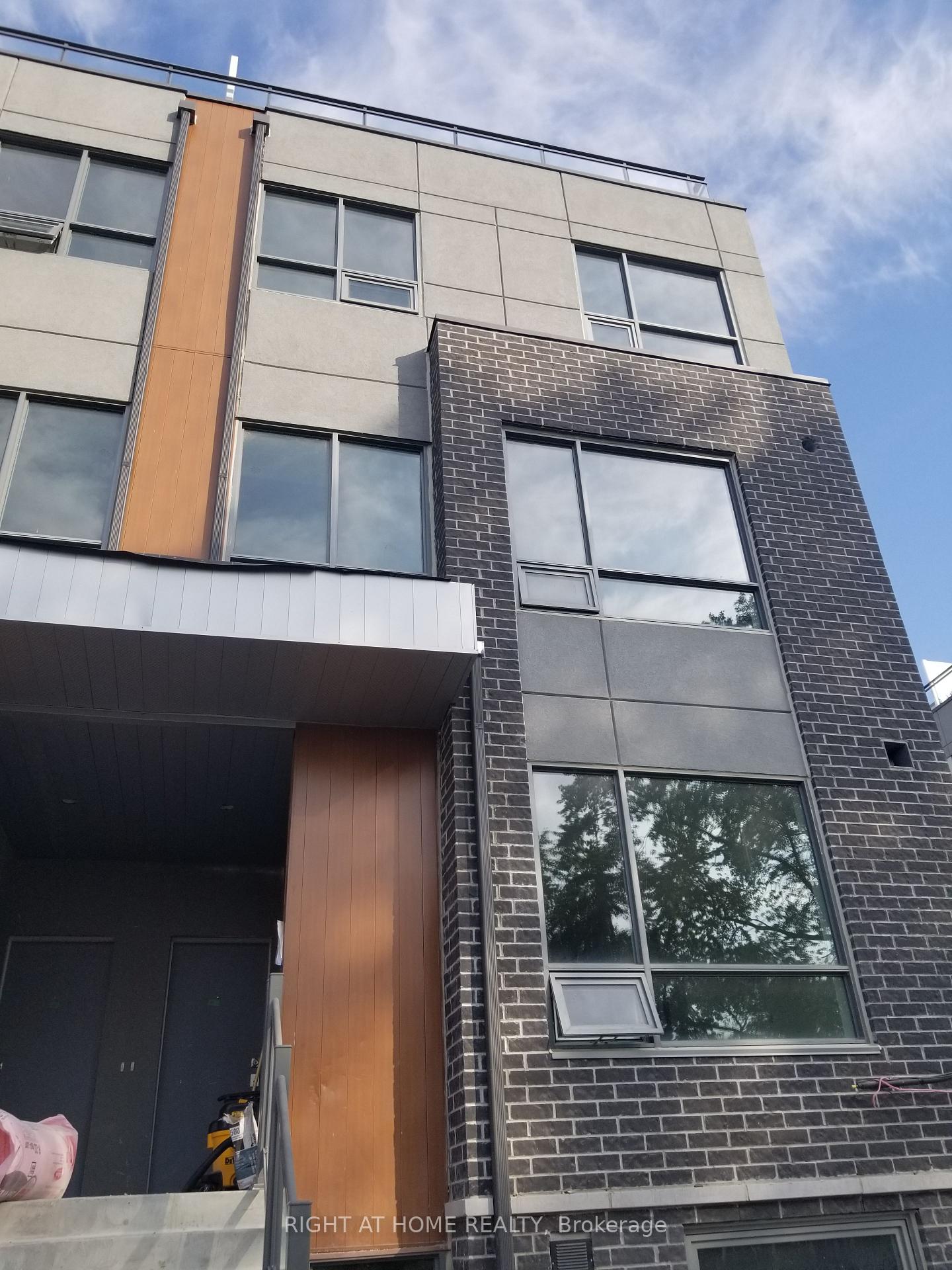 3-650 Atwater Avenue, Mississauga
