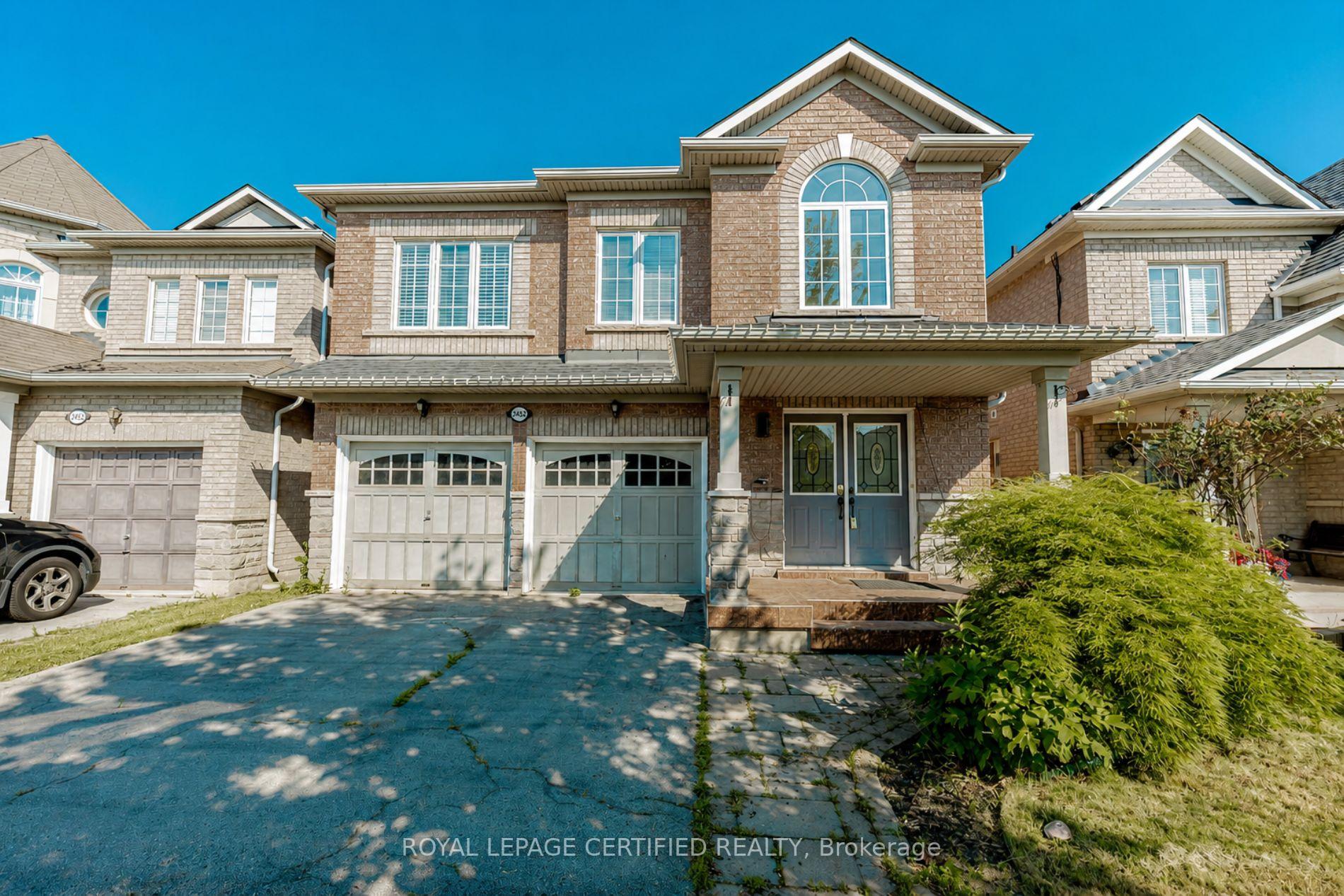 2452 Pathfinder Drive, Burlington