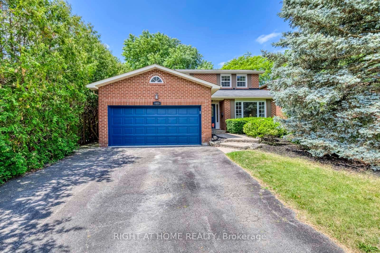 1025 Vanier Drive, Mississauga