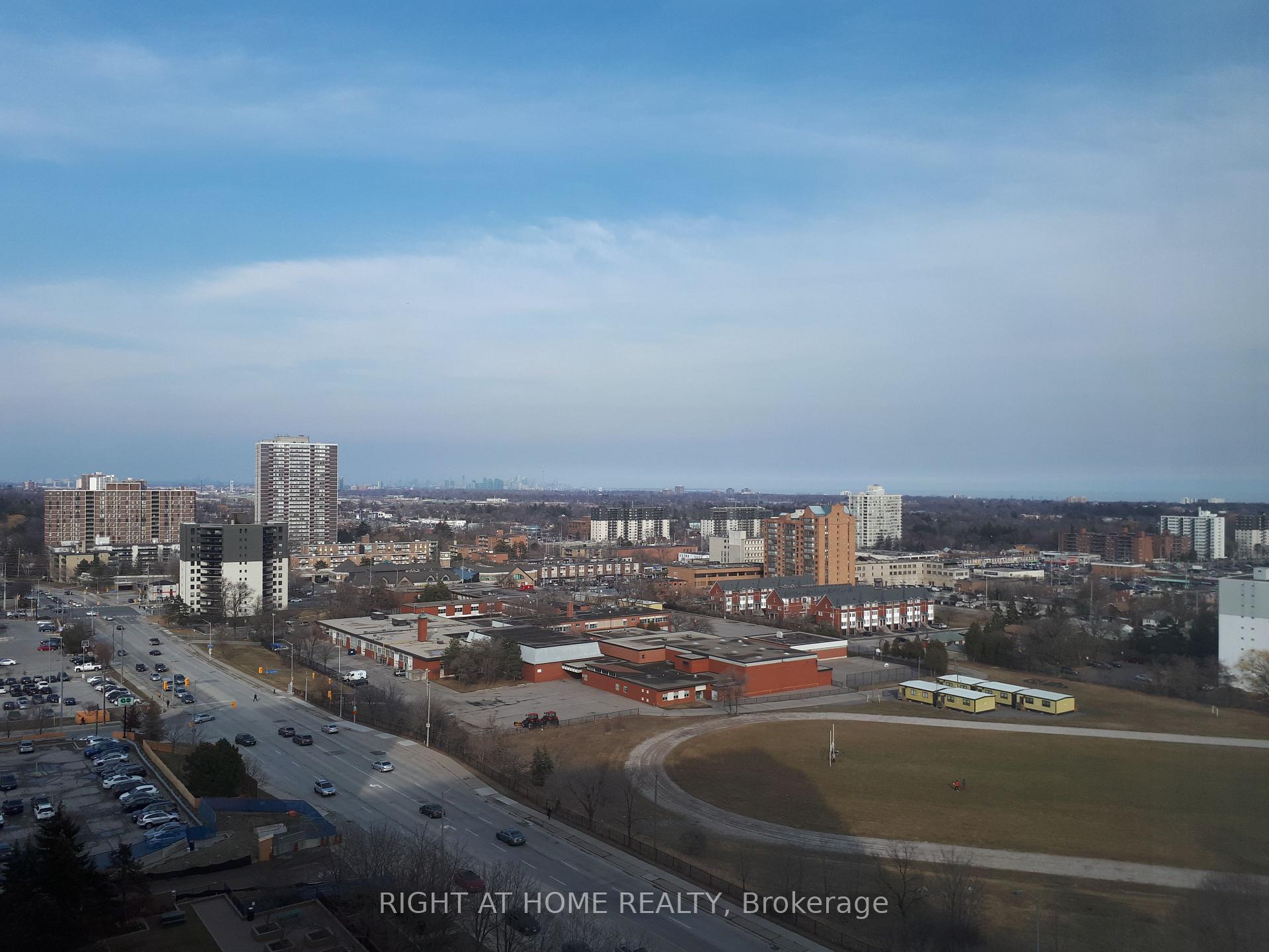 816-155 Hillcrest Avenue, Mississauga