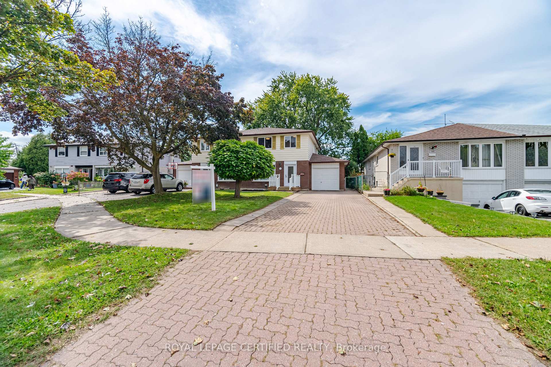 3390 Frobex Court, Mississauga