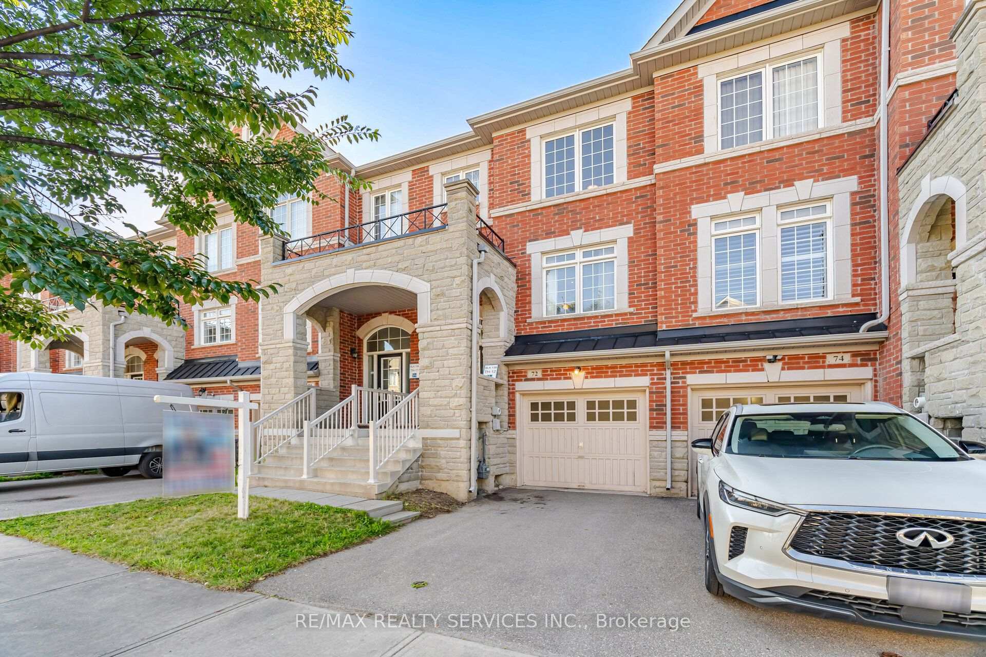 72 Rockman Crescent, Brampton