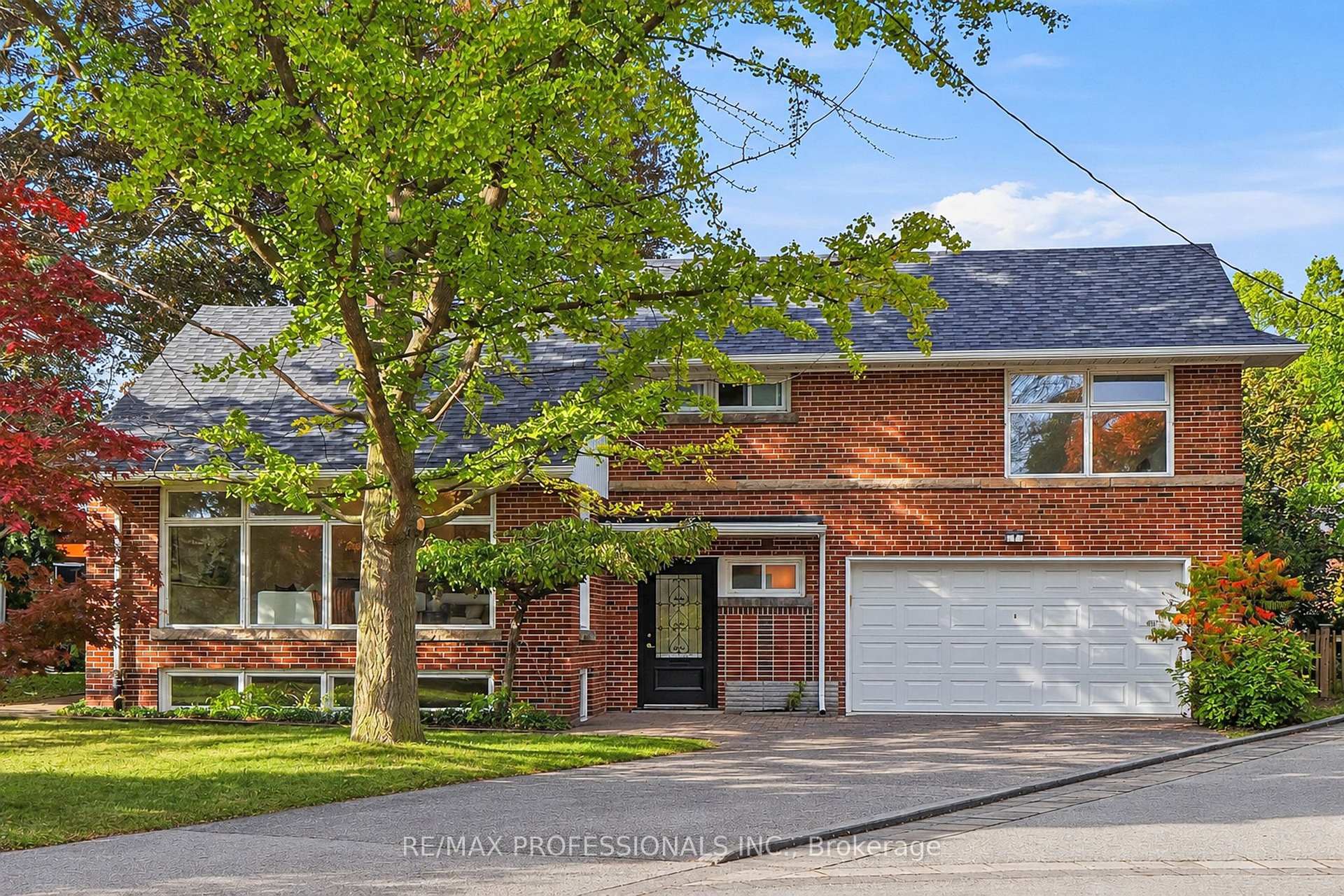 8 Northolt Court, Toronto
