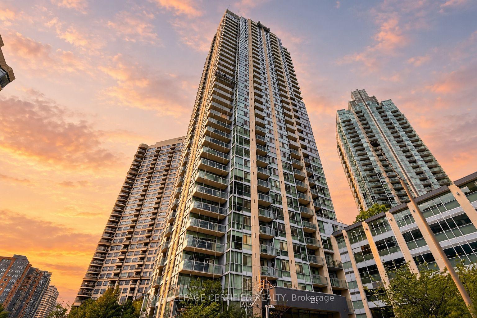 603-225 Webb Drive, Mississauga