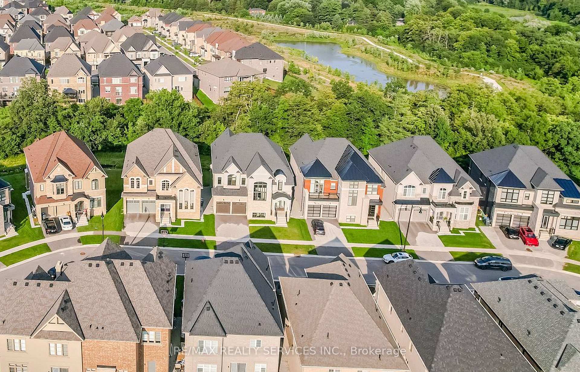 100 Dairymaid Road, Brampton