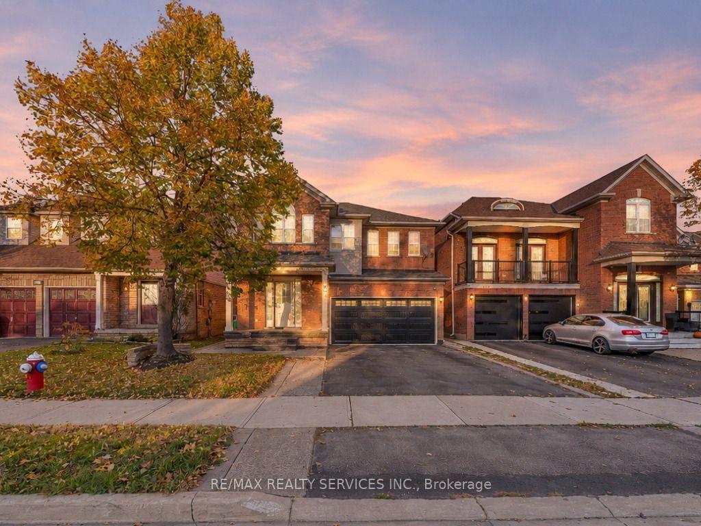 355 Edenbrook Hill Drive, Brampton