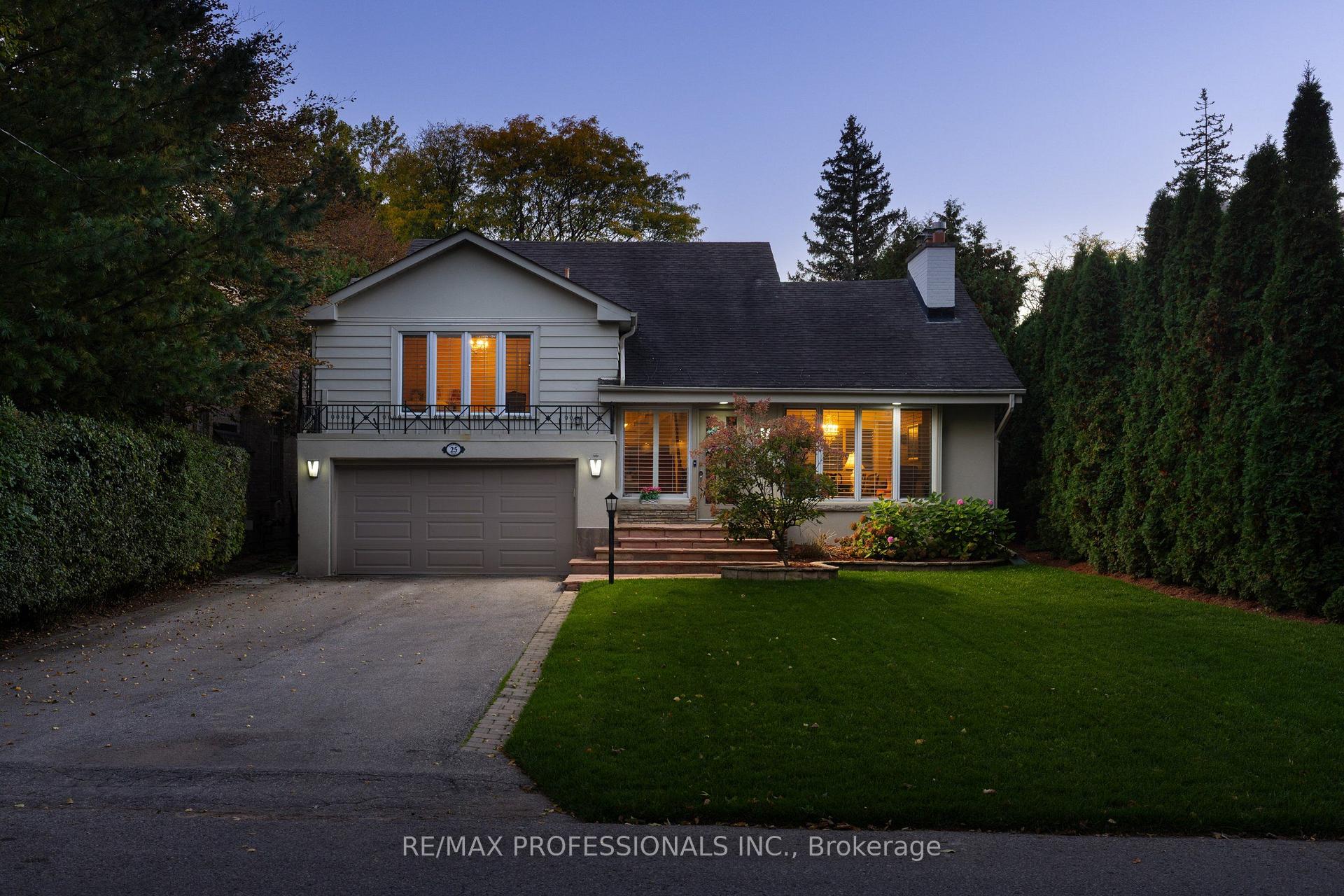25 Colwood Road, Toronto