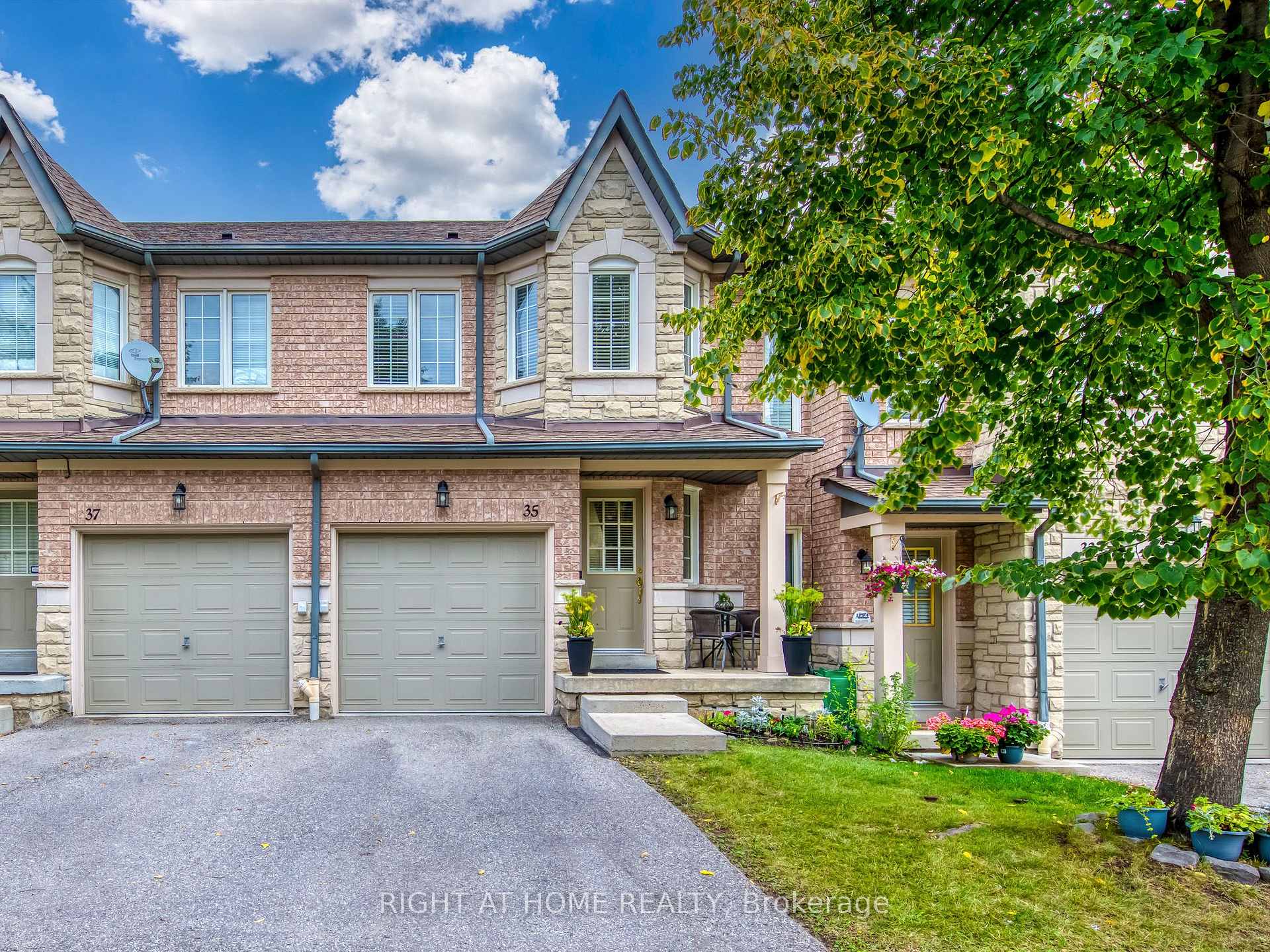 35-5260 Mcfarren Boulevard, Mississauga
