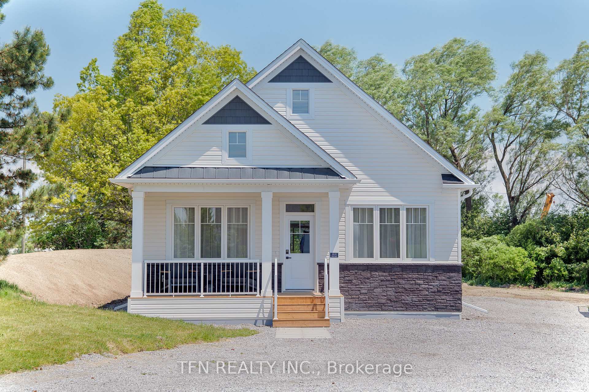 M-3033 Townline Road, Fort Erie