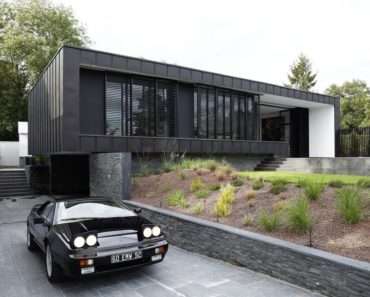 C-House by Lode Architecture