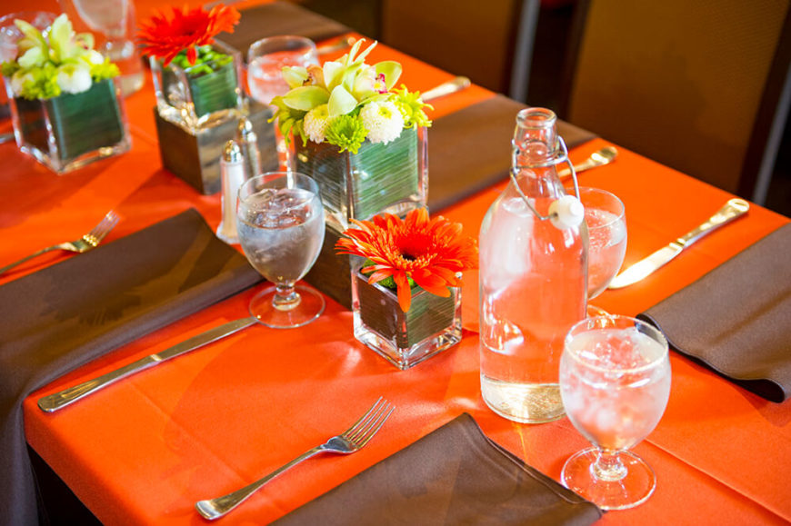 44 Terrific Table Setting Ideas for Dinner Parties & Holidays (2018) 44 Terrific Table Setting Ideas for Dinner Parties & Holidays (2018)