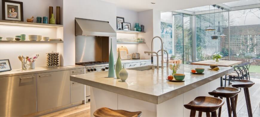 55 Gorgeous Kitchens amongst Stainless Steel Appliances (Photos) Kitchen amongst dark cabinets too stainless steel appliances 55 Gorgeous Kitchens amongst Stainless Steel Appliances (Photos)