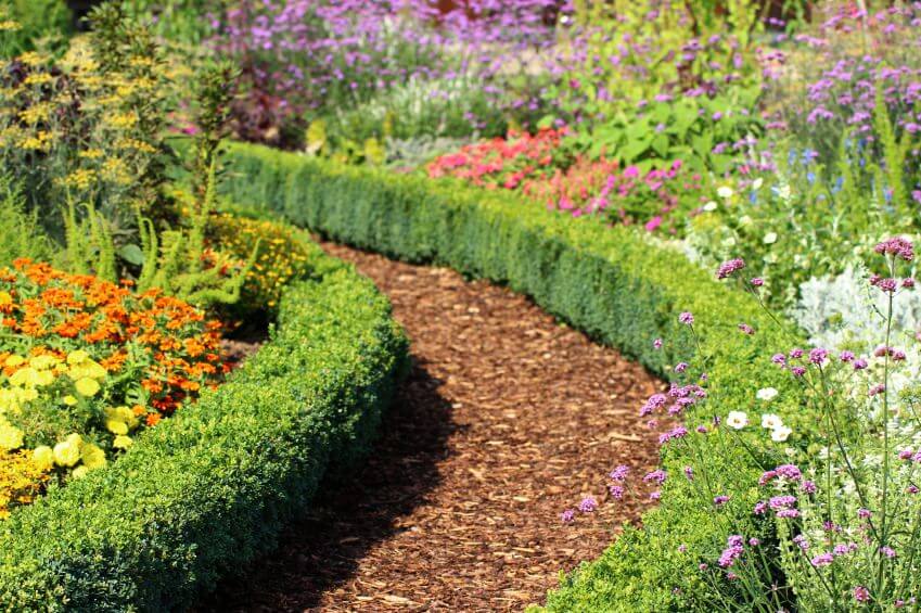 75 Garden Path Ideas and Designs (PICTURES)