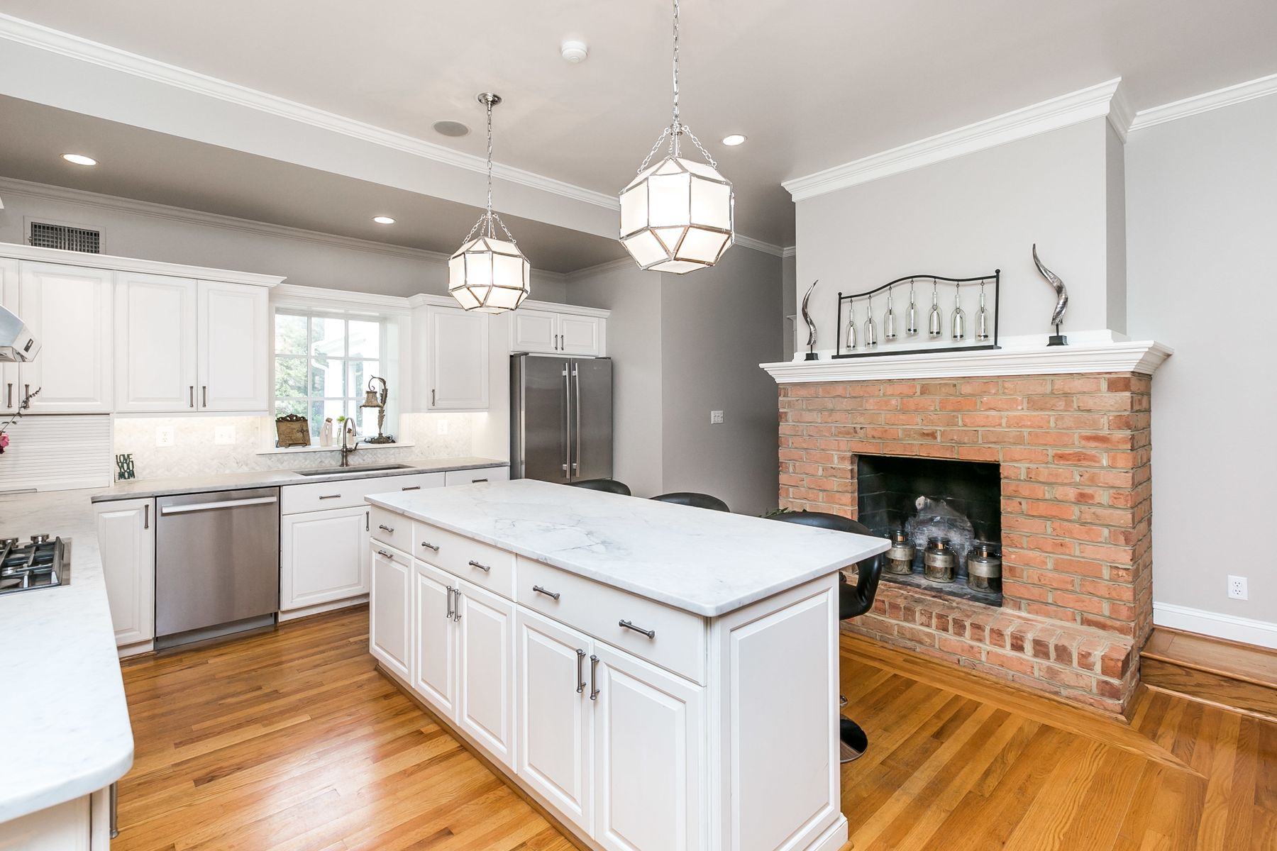 1818 Ruxton Road, Towson, MD 21204 Hometrack Real Estate Marketing