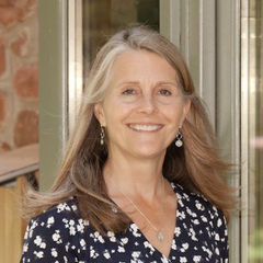 Julia melville   headshot 1592246261