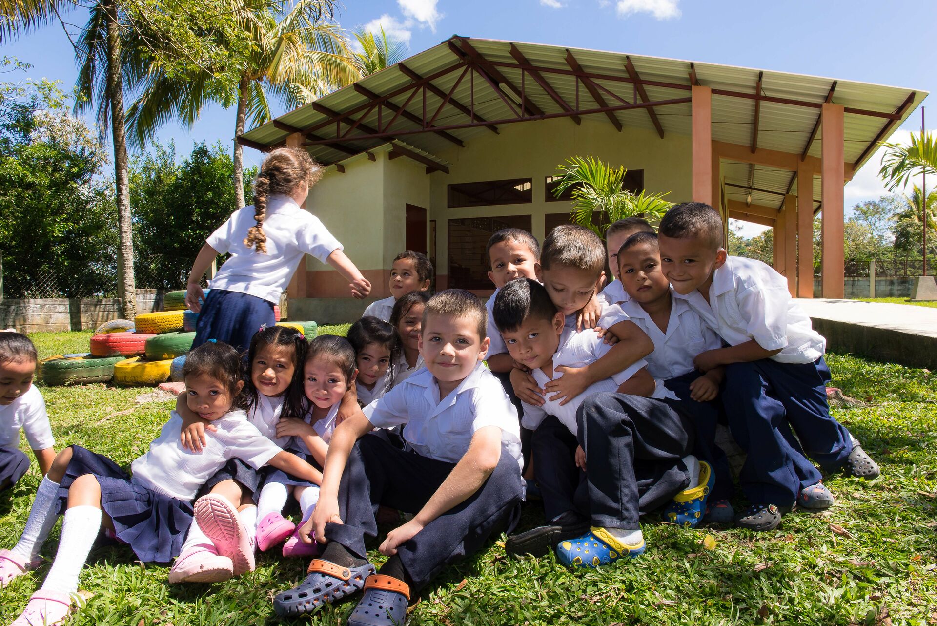 donate.schoolsforchildren.org