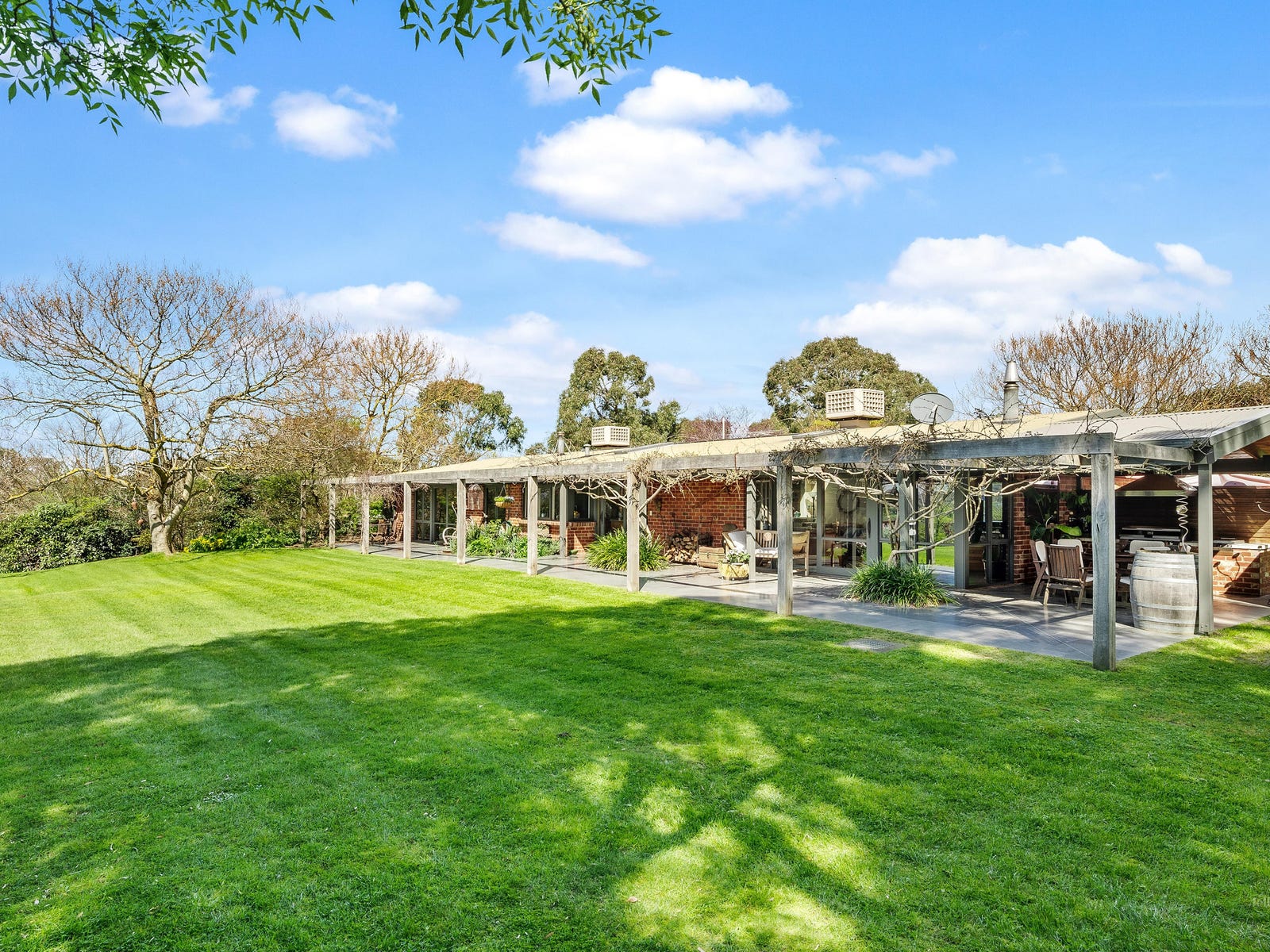 Horse Property For Sale Wandin North Vic 3139 18 Cormilio Drive
