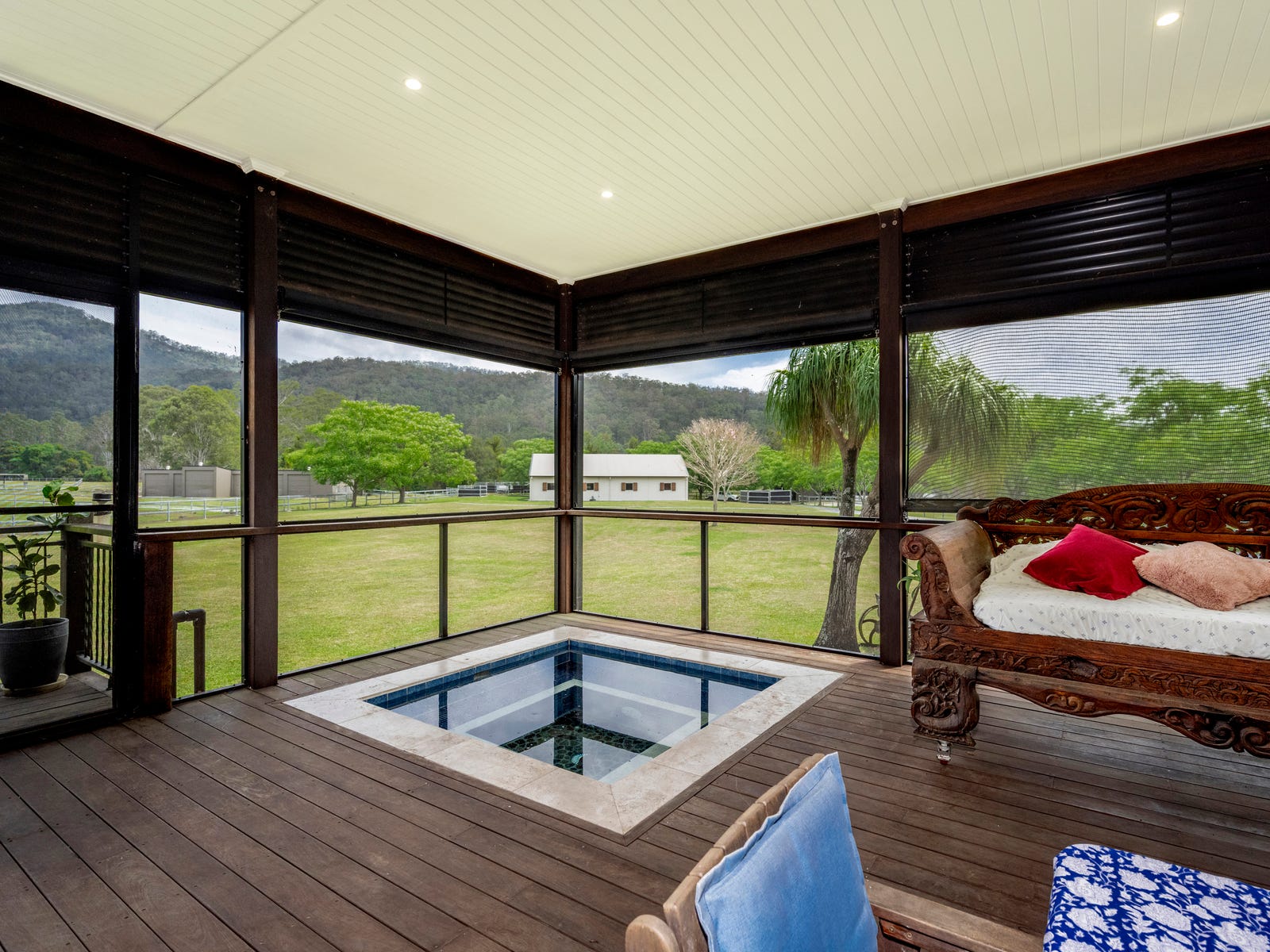 Horse Property For Sale Benobble Qld 4275