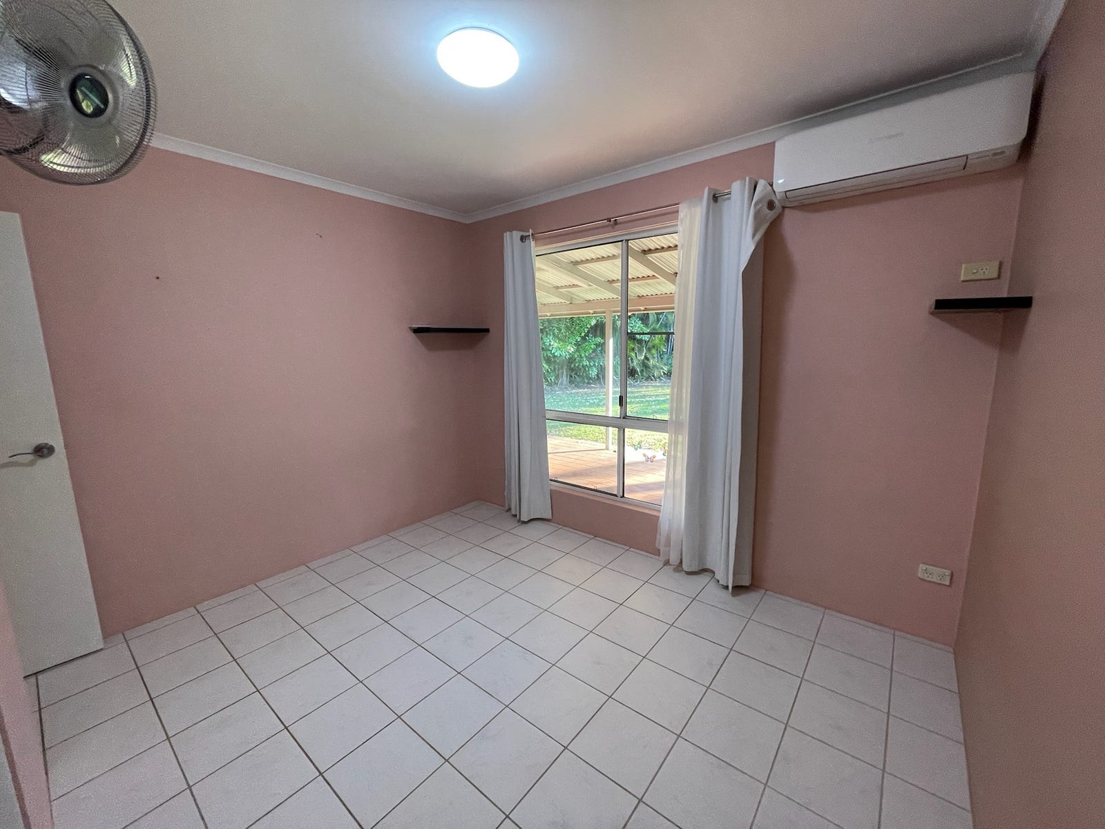 Horse Property For Sale in Humpty Doo, NT 0836