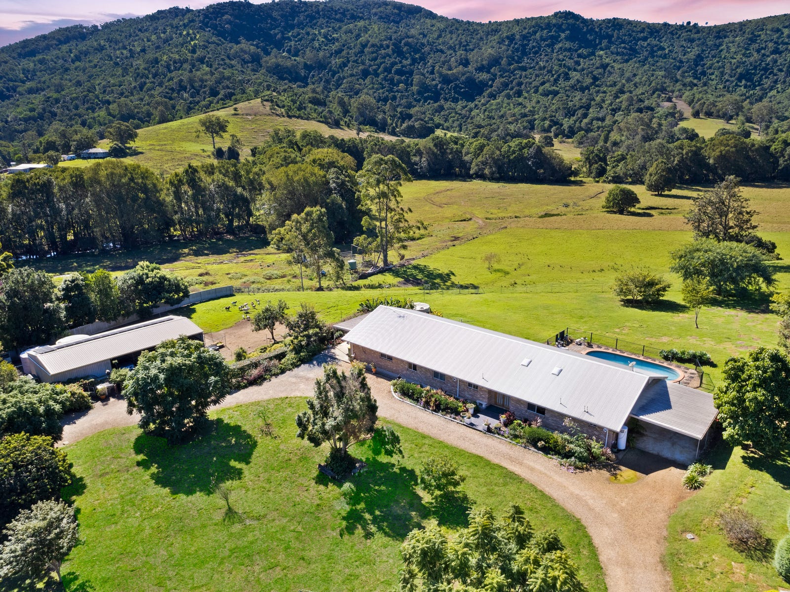Horse Property For Sale Cedar Creek Qld 4207 281 Cedar Creek Road