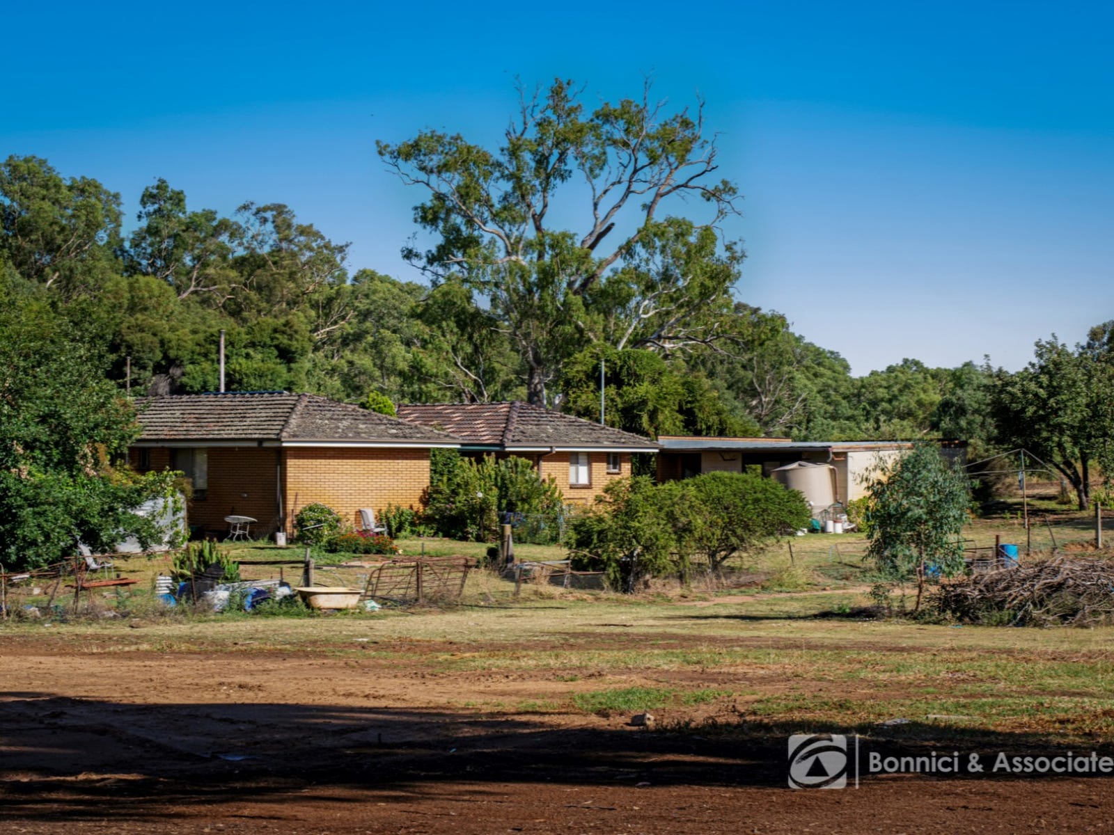 Horse Property For Sale in Wahgunyah, Vic 3687