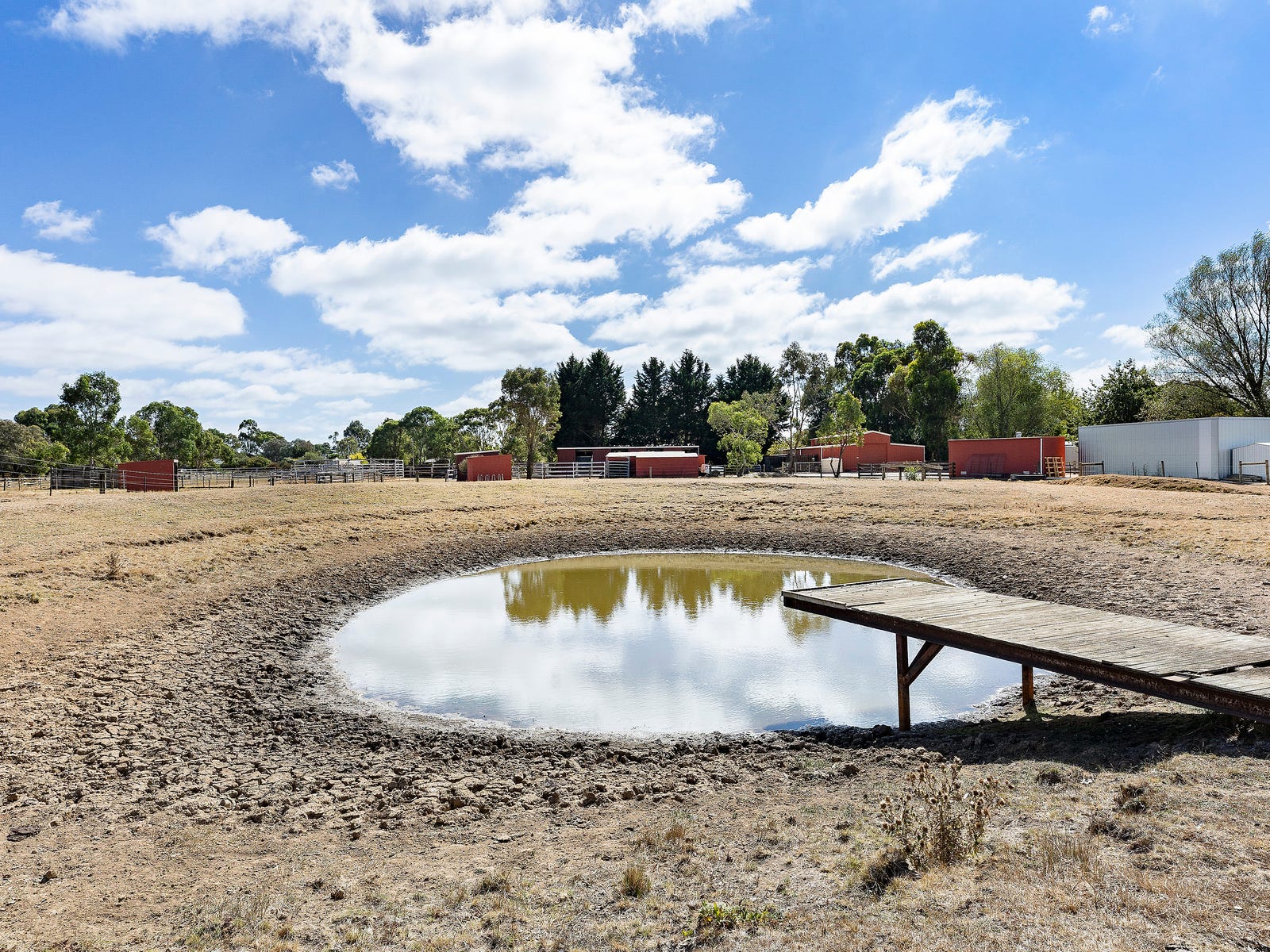 Horse Property For Sale Ross Creek Vic 3351 32 Haleys Road