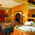 3535_Fantasyland Hotel_6
