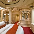 3535_Fantasyland Hotel_10