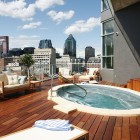 Hotel Le Crystal Montreal