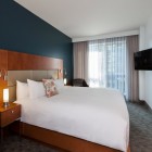 Hotel Le Crystal Montreal