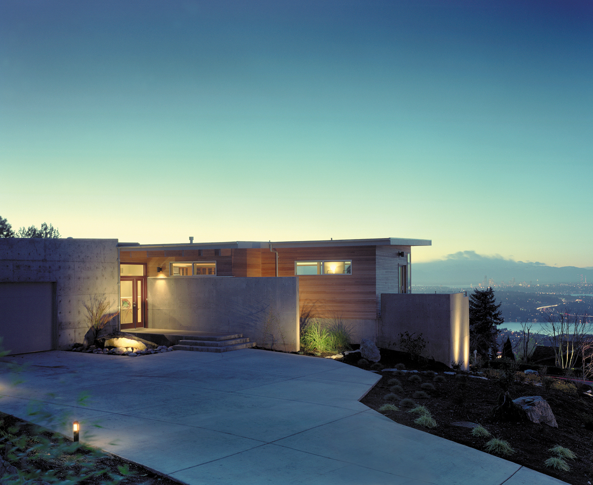 Somerset - New Modern Hillside Home