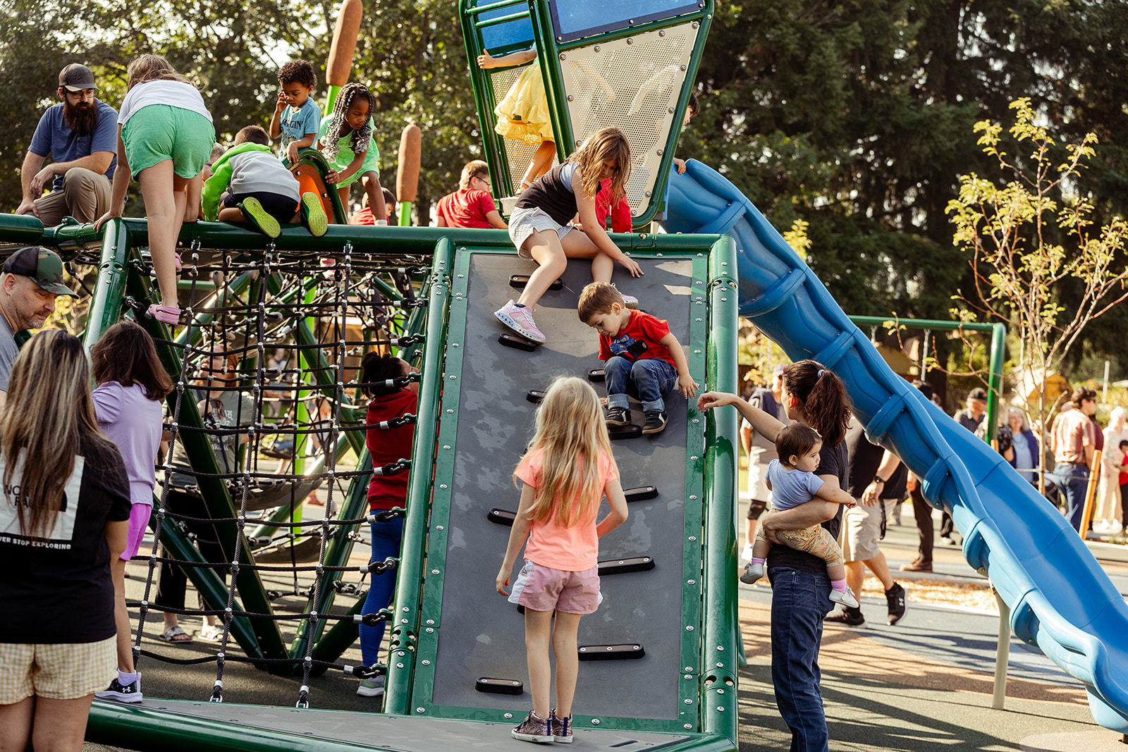 oakbrook, playworld, pip, turf, ewf