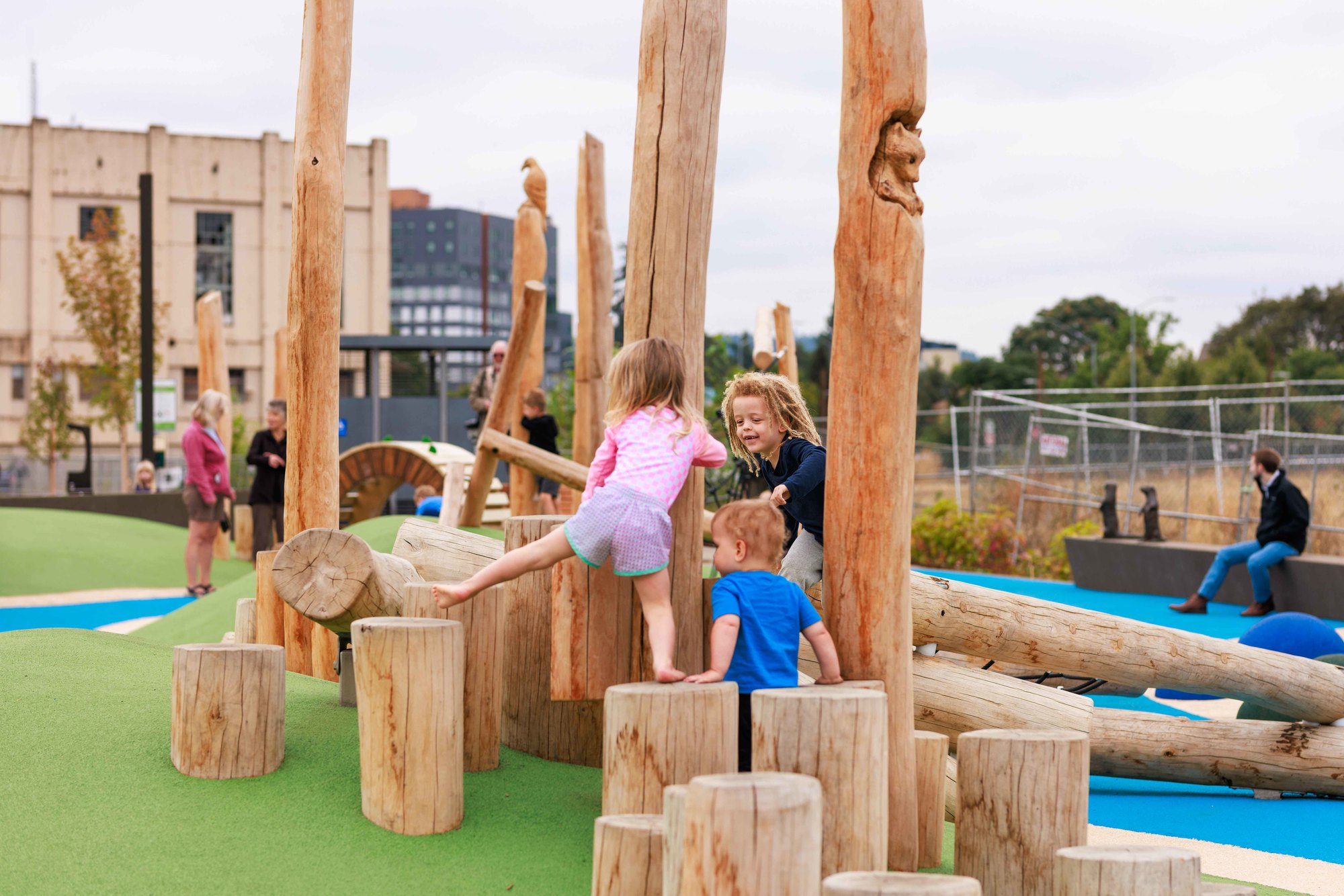 eugene riverfront, earthscape, oregon