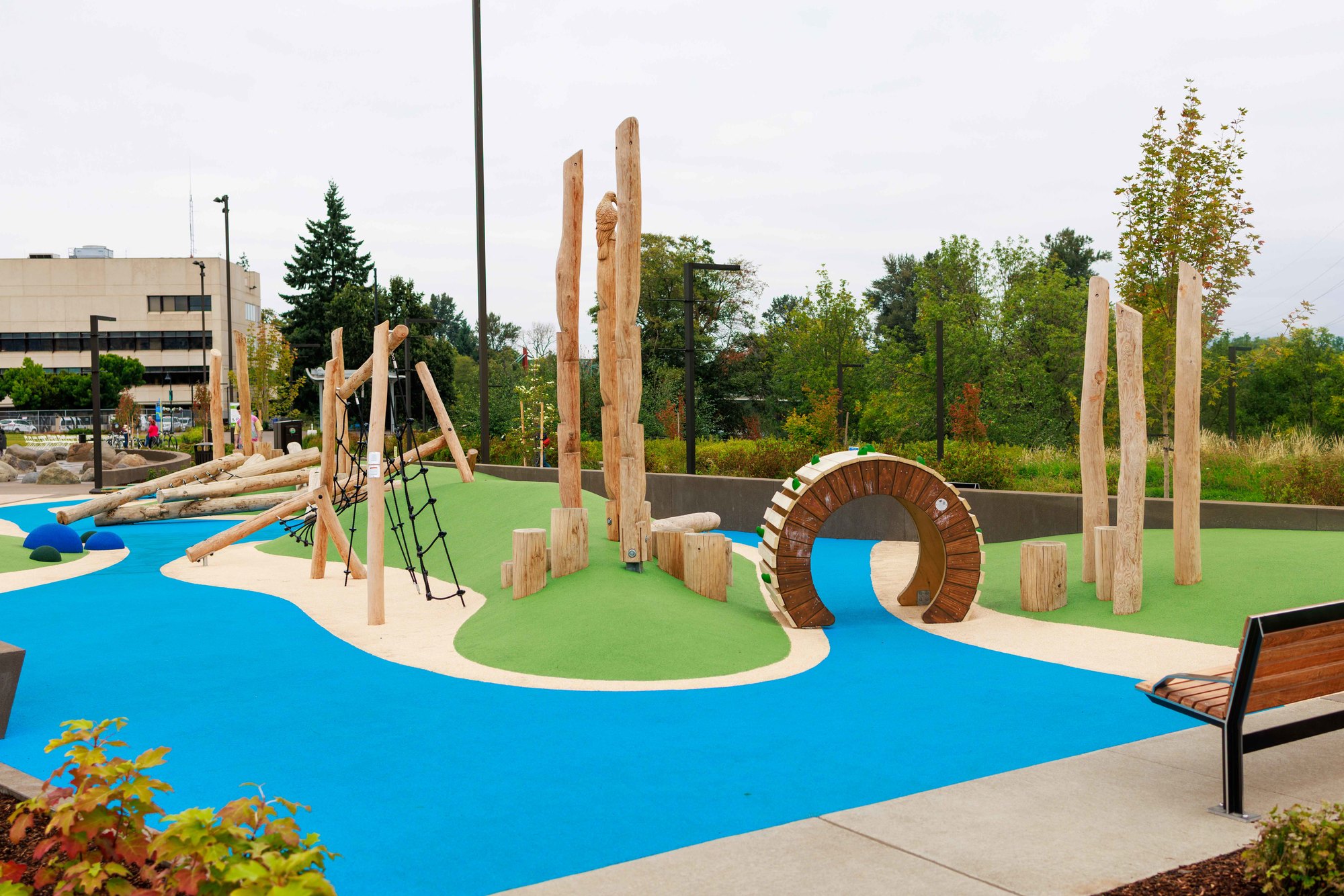 eugene riverfront, earthscape, oregon