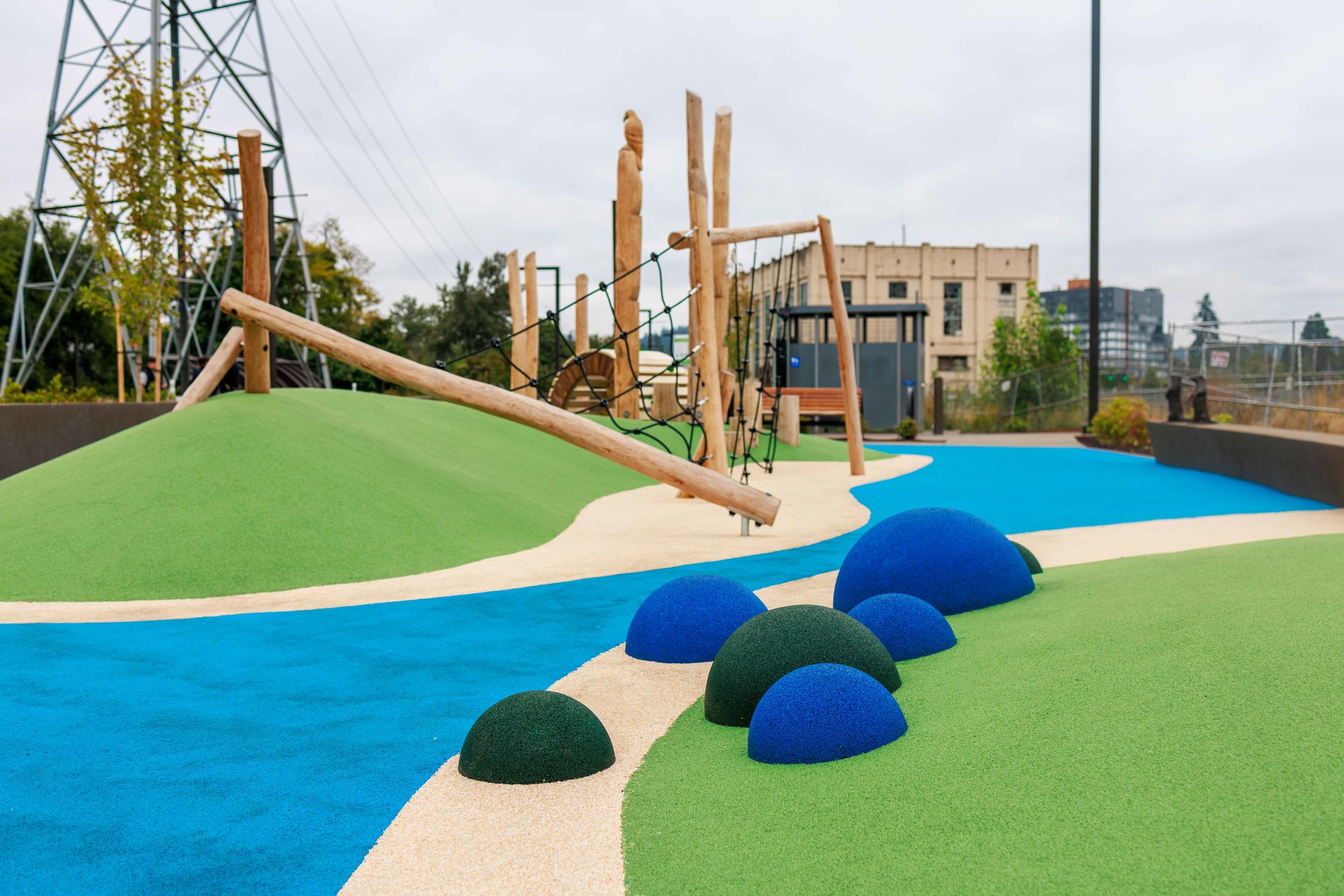 eugene riverfront, earthscape, oregon