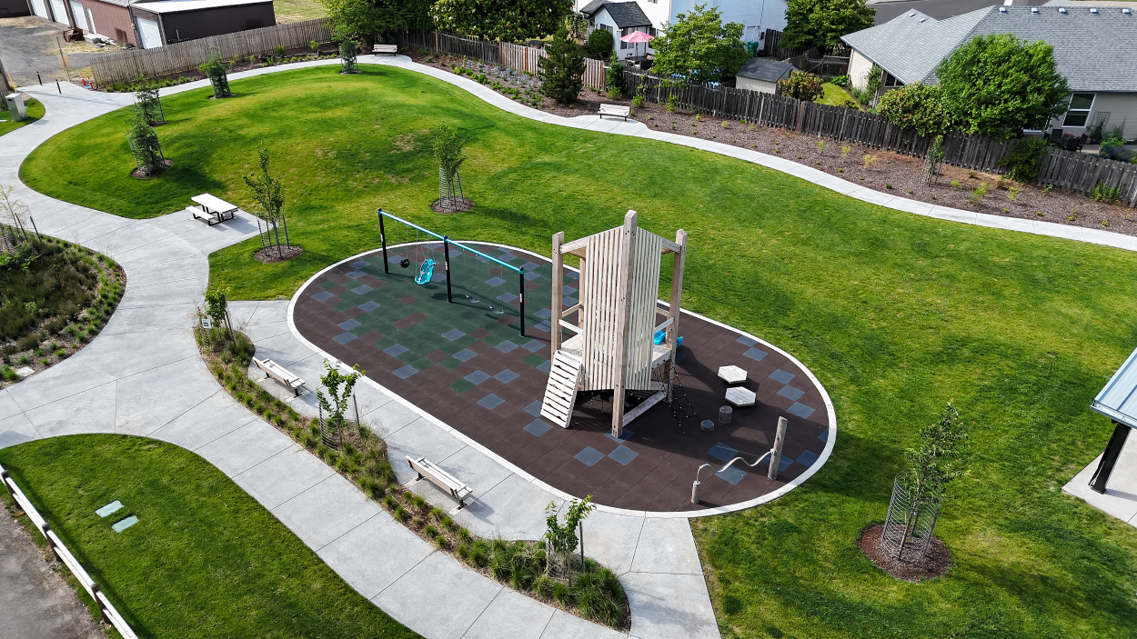 Bowman-Brae Park, Playworld, Earthscape, Tile